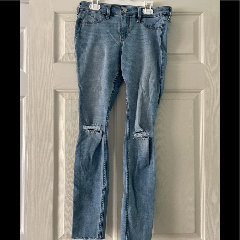 Hollister Distressed Jeggings